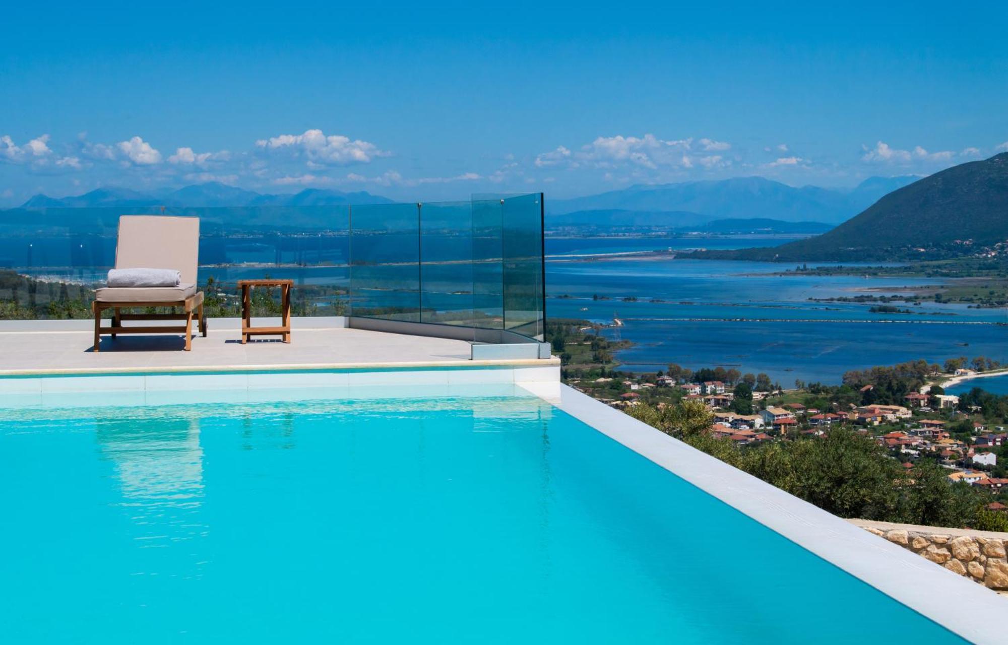 Highview Luxury Suites Katouna Exterior photo