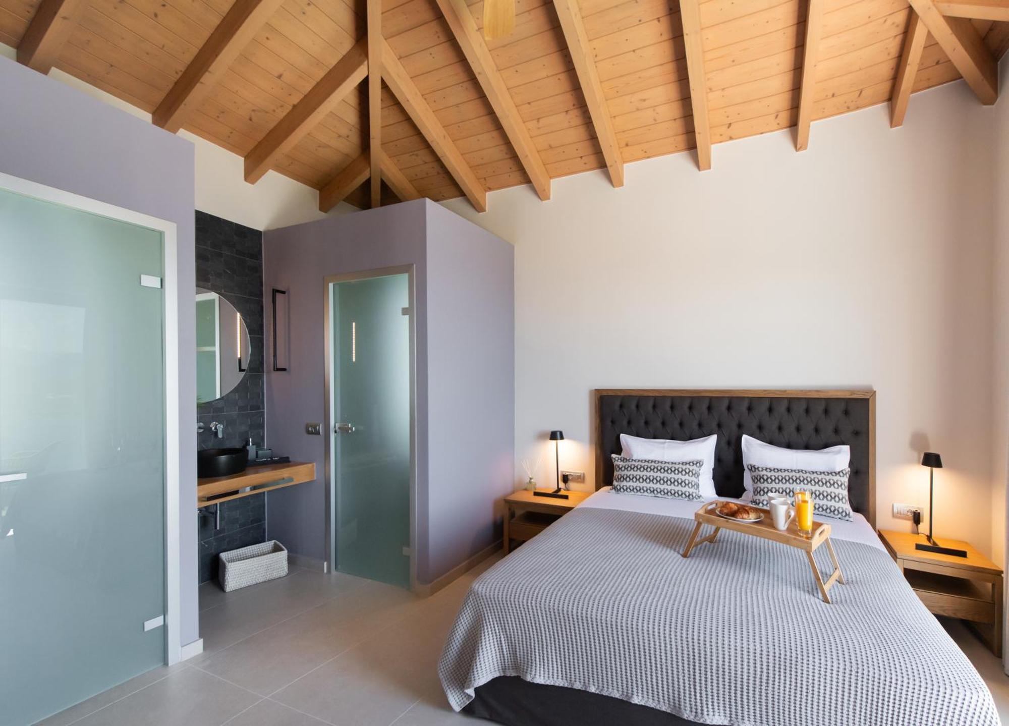 Highview Luxury Suites Katouna Exterior photo